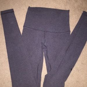 gray Lululemon leggings / size 2
